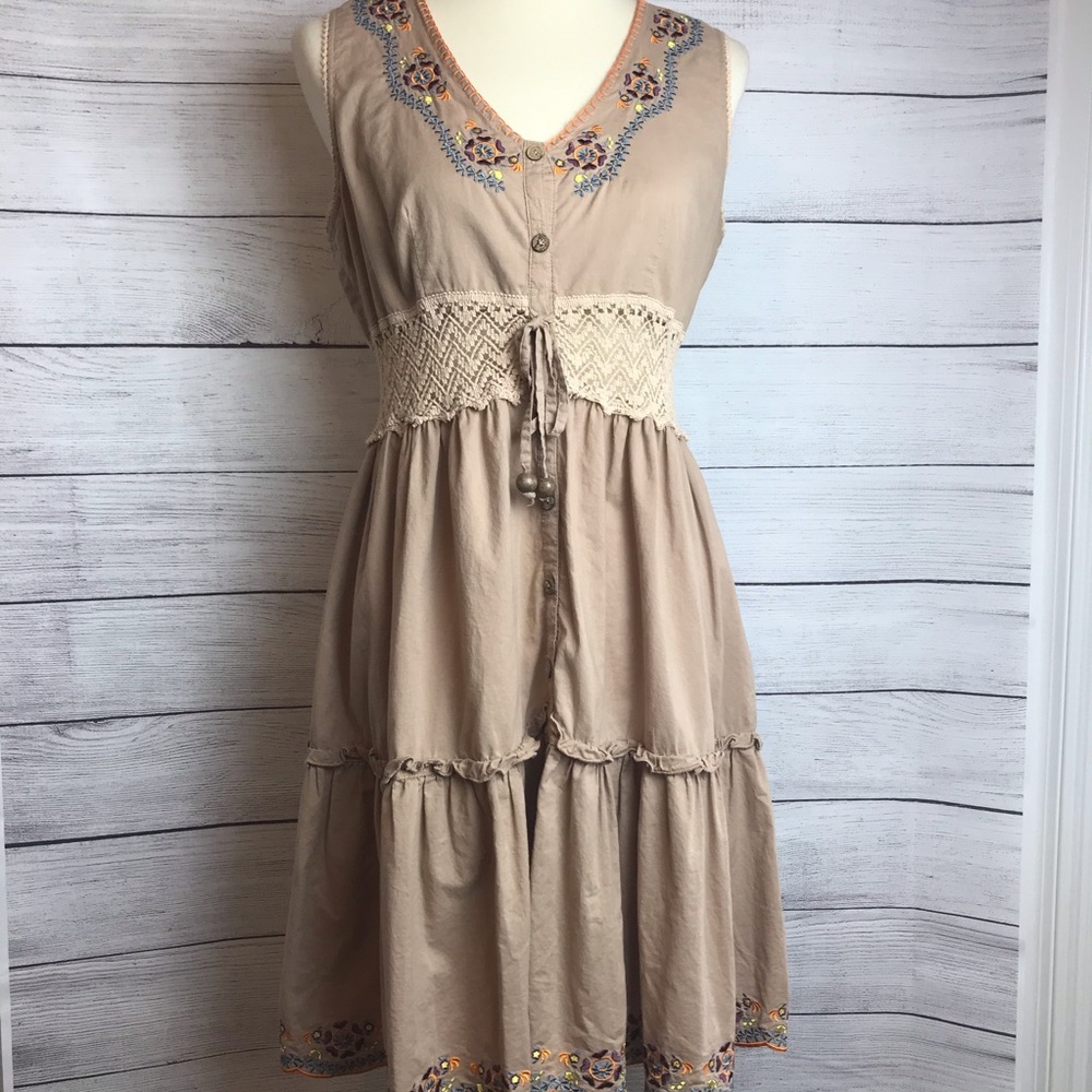 Hazel Embroidered Sleeveless Boho Dress Size L